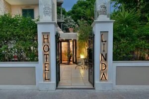 Hotel & Apartments Villa Linda