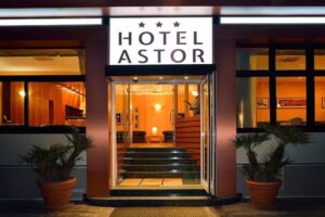 Hotel Astor