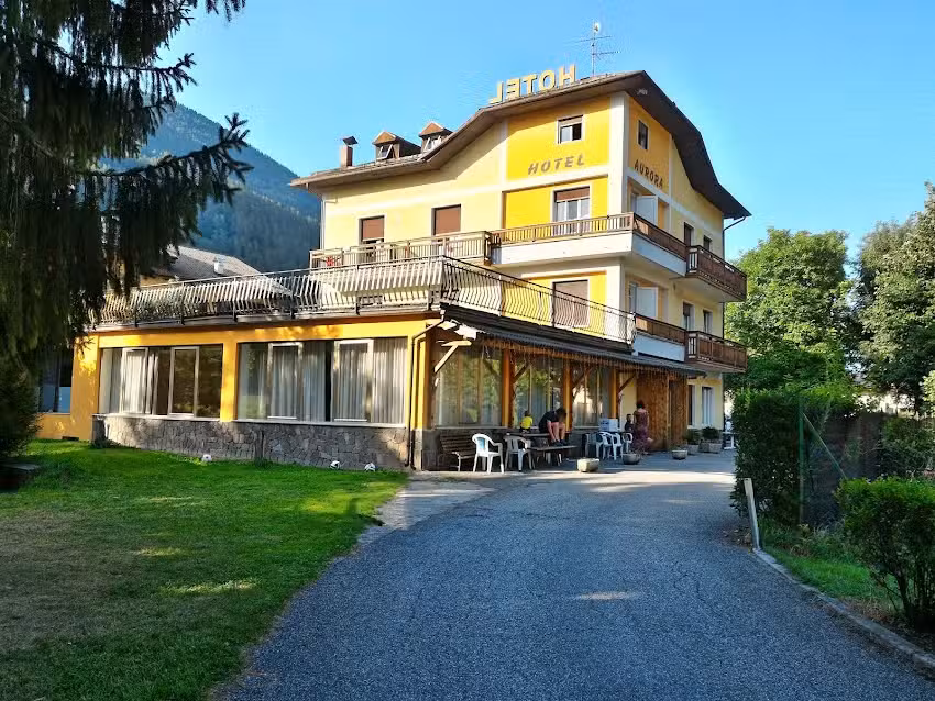 Hotel Aurora