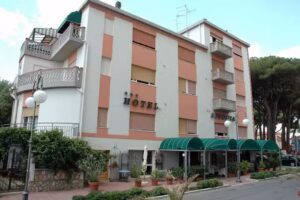 Hotel Ausonia, Ristorante Spiaggia