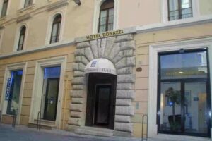 Hotel Bonazzi