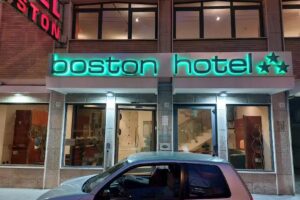 Hotel Boston