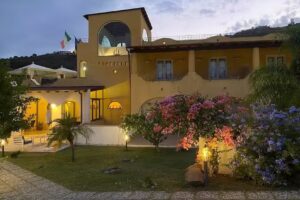 Hotel Bougainville Lipari