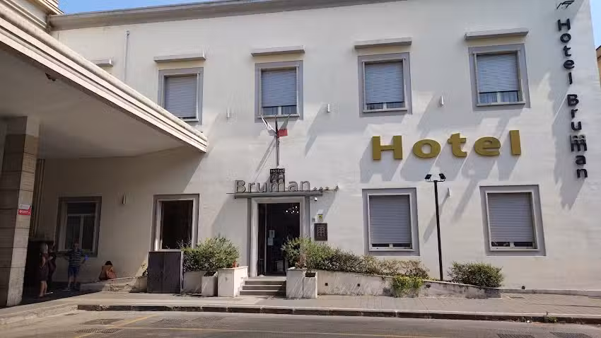 Hotel Bruman Salerno