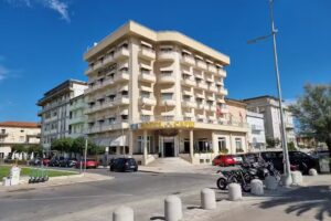 Hotel Capri & Residence