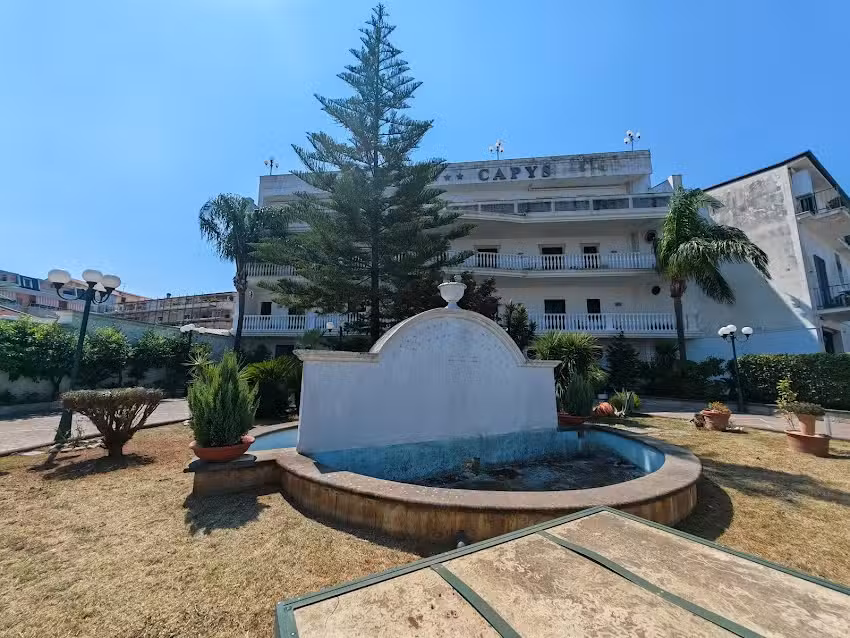 Hotel Capys S. R. L.