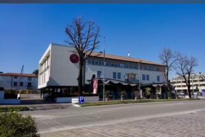 HOTEL CENTRALE ELI CAFFÈ