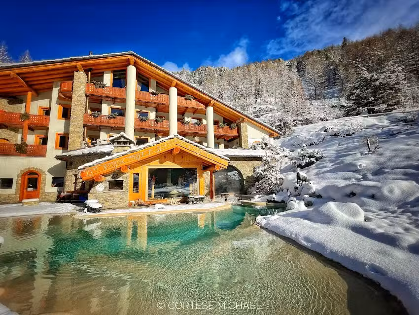 Hôtel-Chalet de Tradition Notre Maison