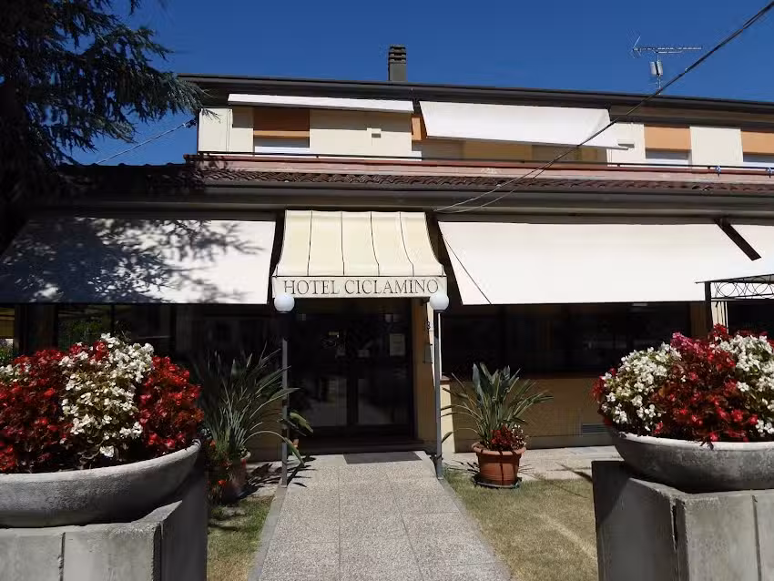 Hotel Ciclamino