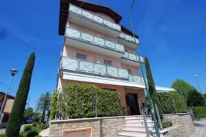 Hotel Clarin 14 by Dori