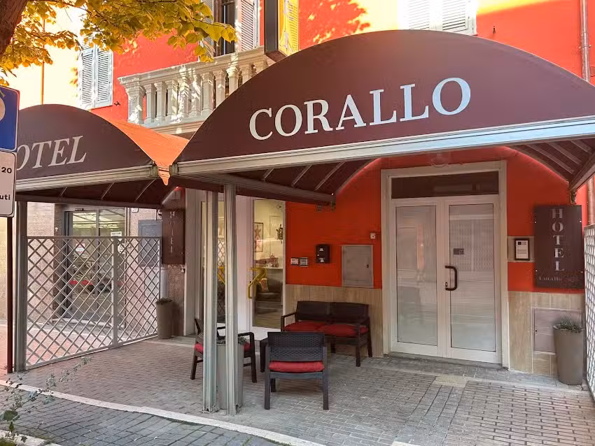 HOTEL CORALLO