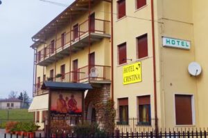 Hotel Cristina