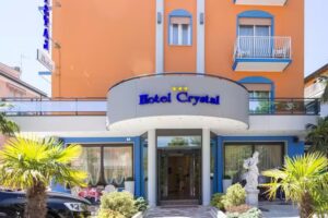 Hotel Crystal