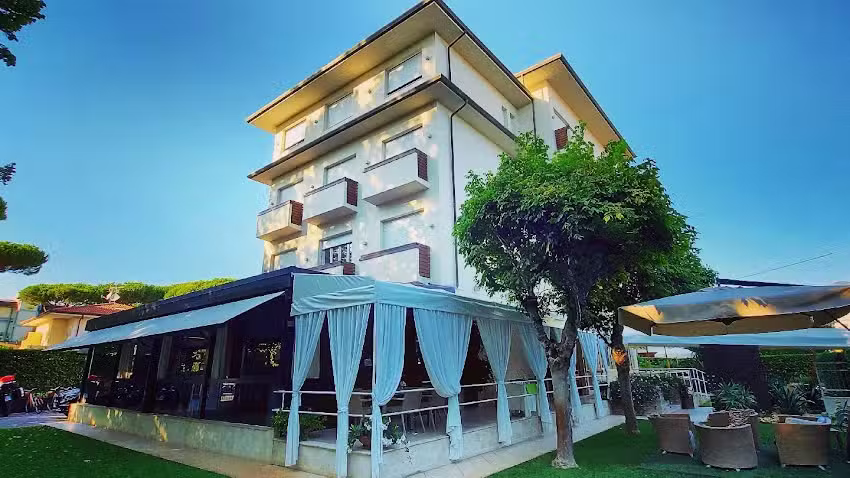 Hotel Crystal Versilia