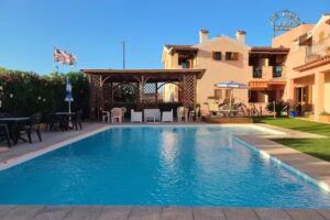 Hotel Daniel / Porto Istana Beach