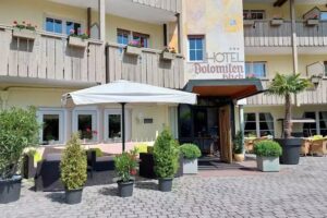 Hotel Dolomitenblick