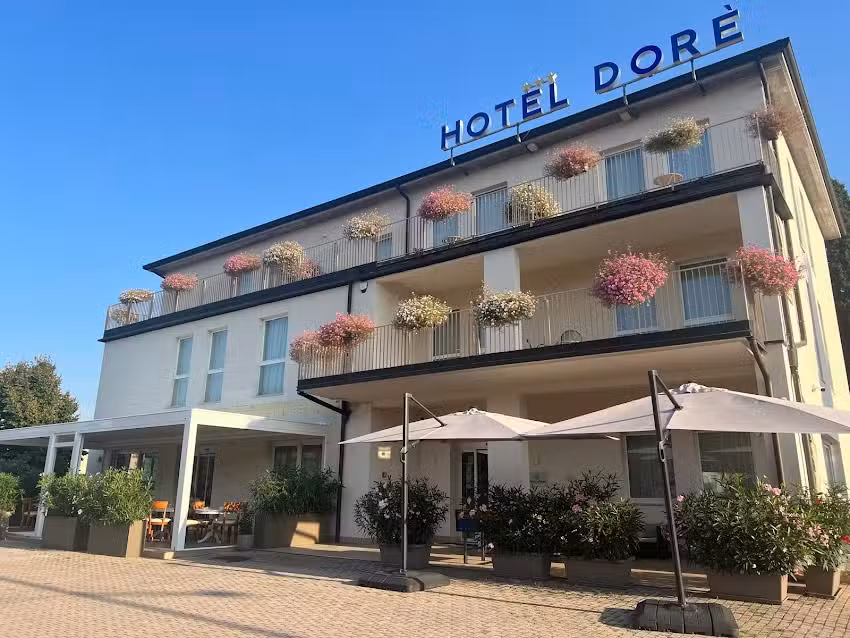Hotel Dorè