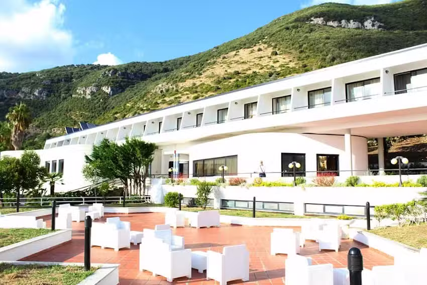 Hotel e Casa di Riposo per Anziani Excelsior