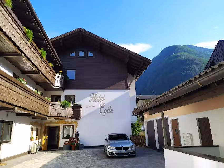 Hotel Egitz