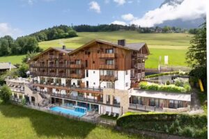 Hotel Emmy – five elements