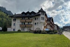 Hotel Garni Serena – Arabba