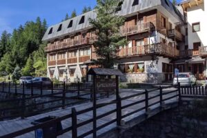 Hotel Genzianella -CHIUSO-