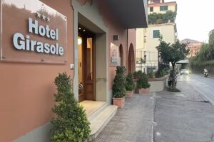 Hotel Girasole