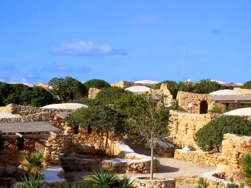 Hotel i Dammusi di Borgo Cala Creta