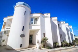 Hotel Il Faro della Guitgia