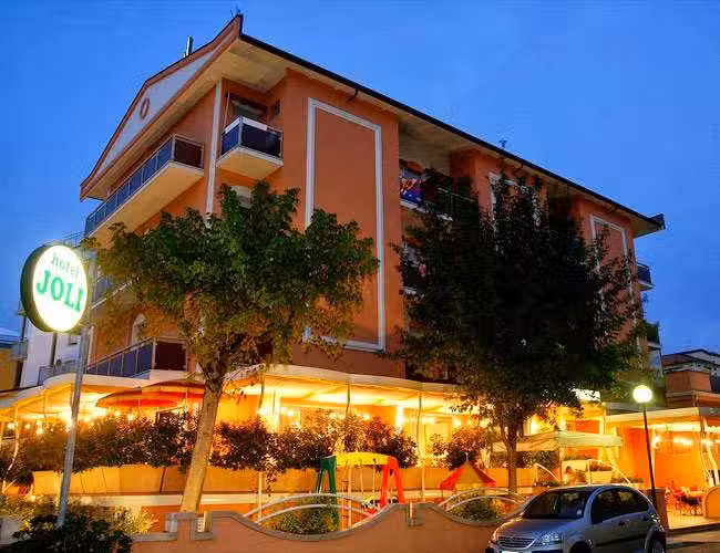 Hotel Joli