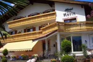 Hotel Karin