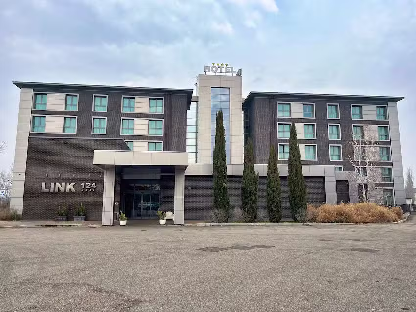 Hotel Link 124