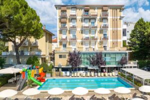 Hotel Lotus – Smile Family Hotels