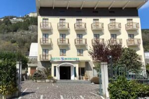 Hotel Mercure Di Sproviero