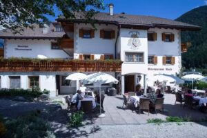 Hotel Messnerwirt Antholz – Familie Zingerle