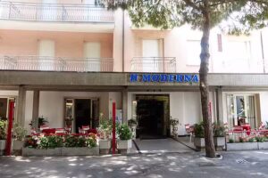 Hotel Moderna