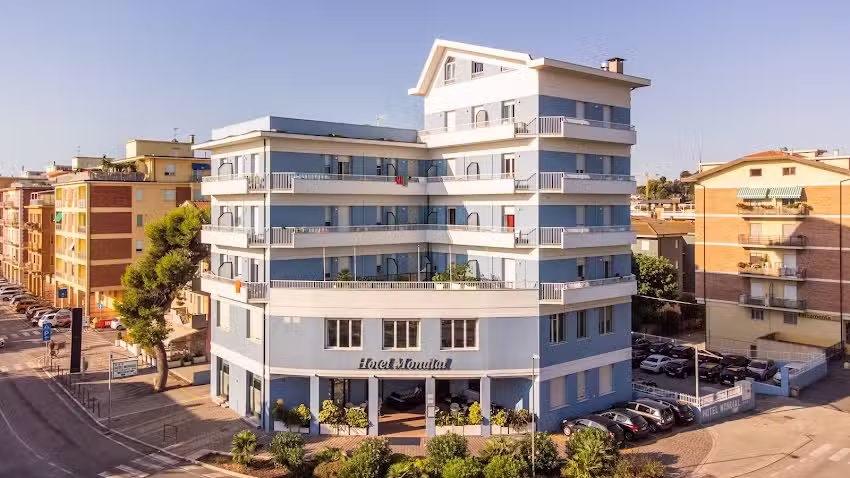 Hotel Mondial Porto Recanati