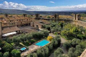 Hotel Monteriggioni