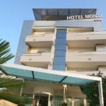 Hotel Monti