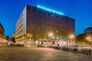 Hotel NH Bologna De La Gare