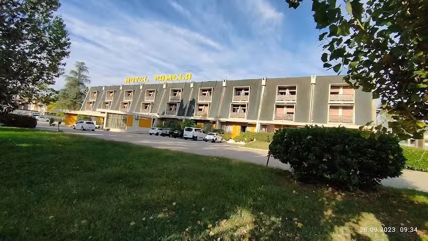 Hotel Pamela