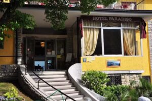 Hotel Paradiso