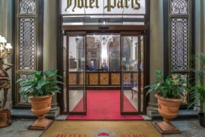 Hotel Paris