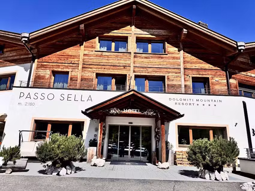 Hotel Passo Sella Dolomiti Mountain Resort