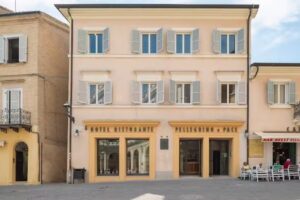 Hotel Pellegrino e Pace