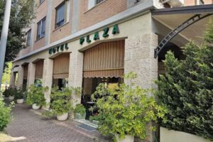 Hotel Plaza