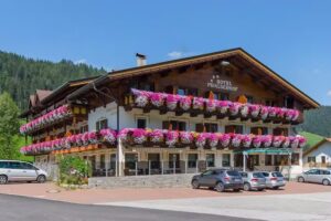 Hotel Pragserhof