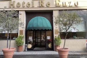 Hotel Re Enzo