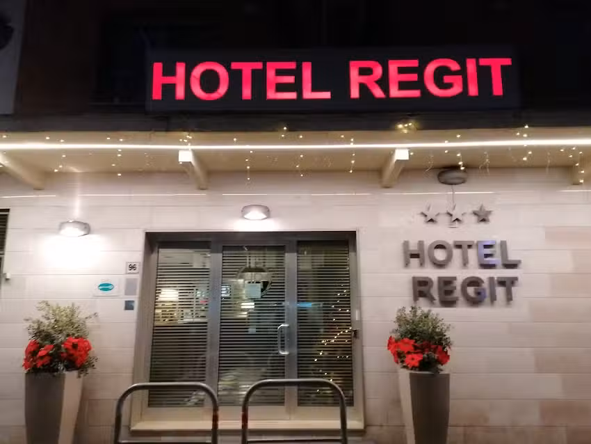Hotel Regit