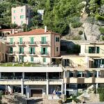 Hotel & Residence Holiday